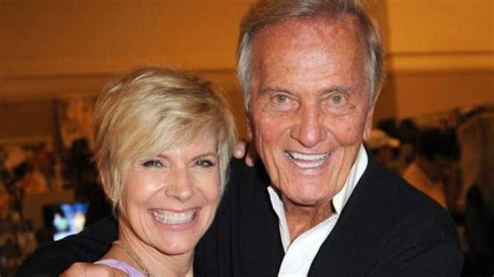 05/2023 Legendary Singer Pat Boone Mourns The Loss Of Wife Shirley, Who