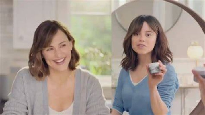2023 Neutrogena commercial Jennifer Garner & Jenna Ortega Auralcrave