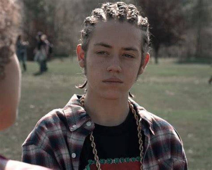 8tracks radio white boy carl (10 songs) free and music playlist