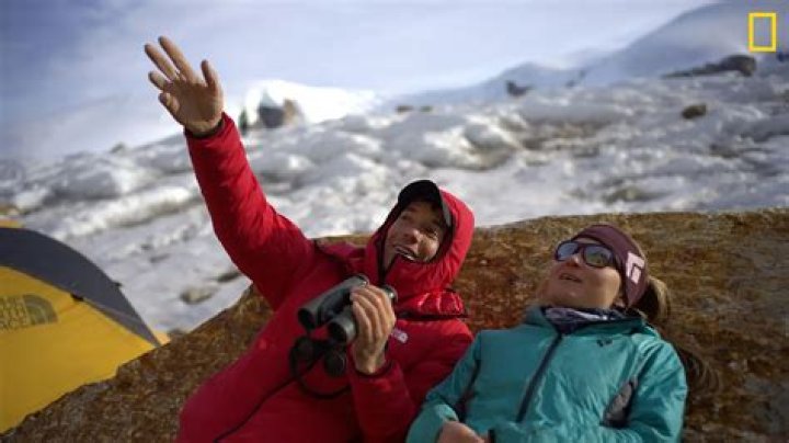Alex Honnold and Hazel Findlay Just Made Climbing History!🧗&zwj;♂️ / Twitter