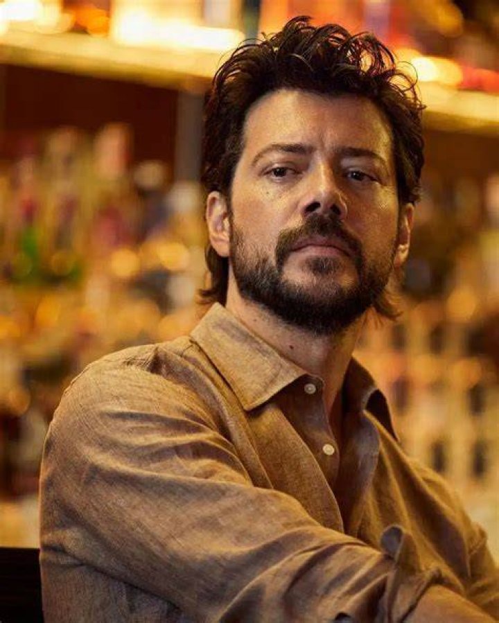 Alvaro Morte Biography, Age, Family, Wife, Movie, Net Worth, Latest News
