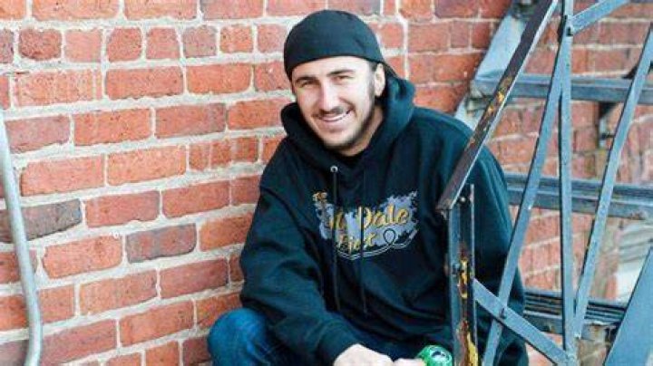 American Restoration Tyler Dale, gay rumour, parents, married, worth