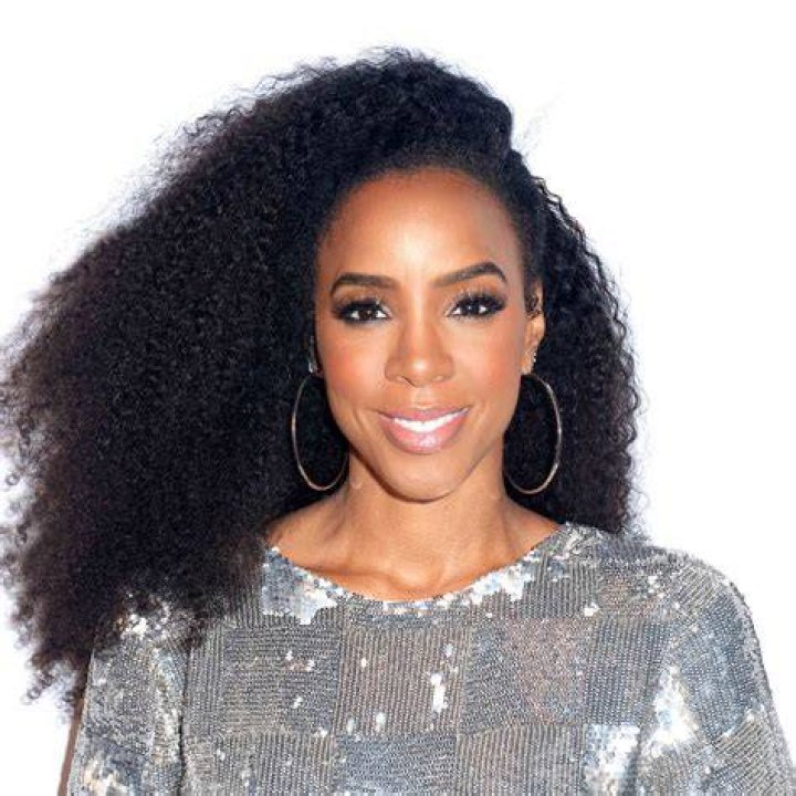 An image of Kelly Rowland feet