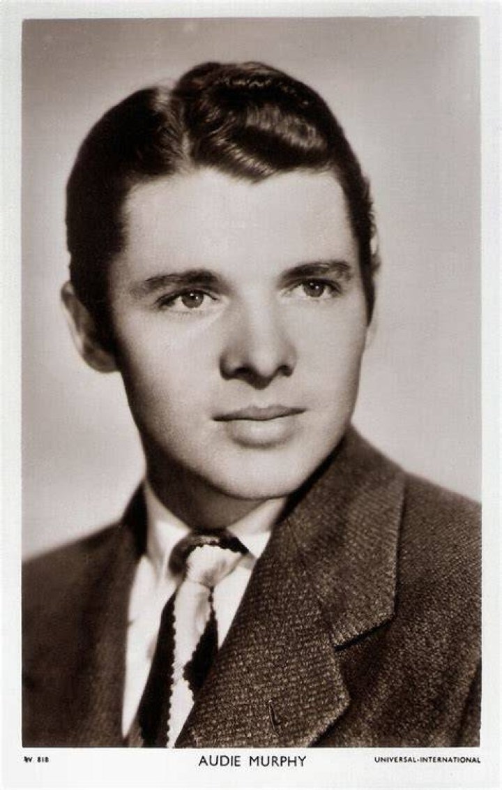 Audie Murphy British postcard in the Picturegoer Series, L&hellip; Flickr