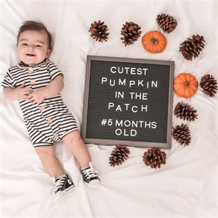 Baby monthly picture 5 months old Toddler Pictures, Baby Pictures, 5