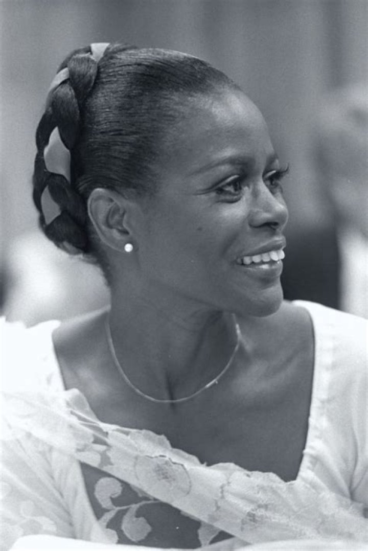 Beautiful Photos of Cicely Tyson and Miles Davis Together During Their