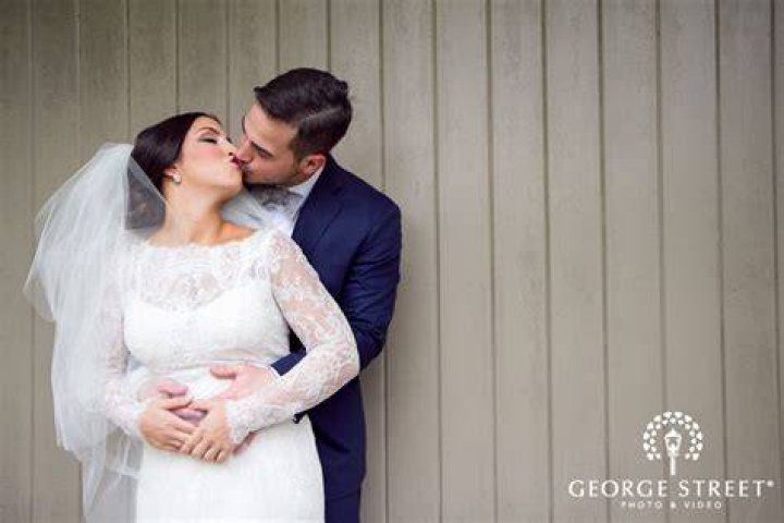 Blog Annalise & Colin&rsquo;s Romantic, Jewel Toned Wedding, Philadelphia