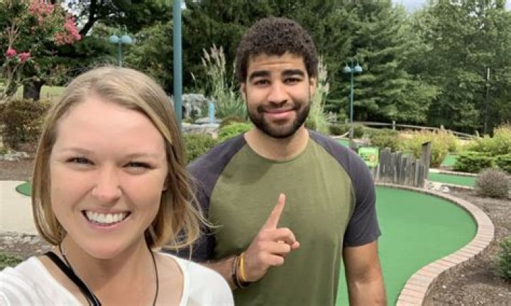 Brooke Henderson Husband Is Brooke Henderson Married?