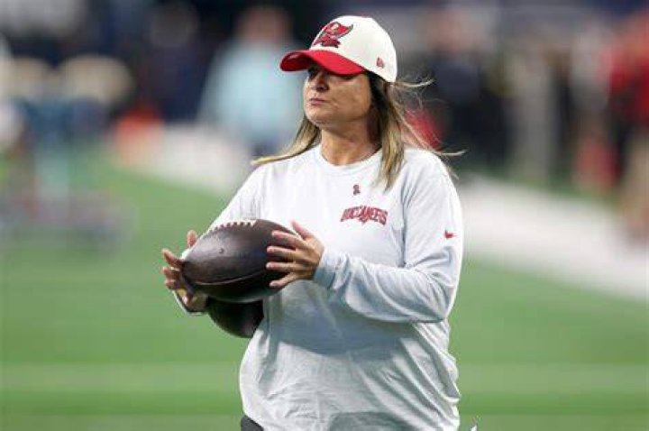 Buccaneers fire Lori Locust, NFL's only woman defensive coach