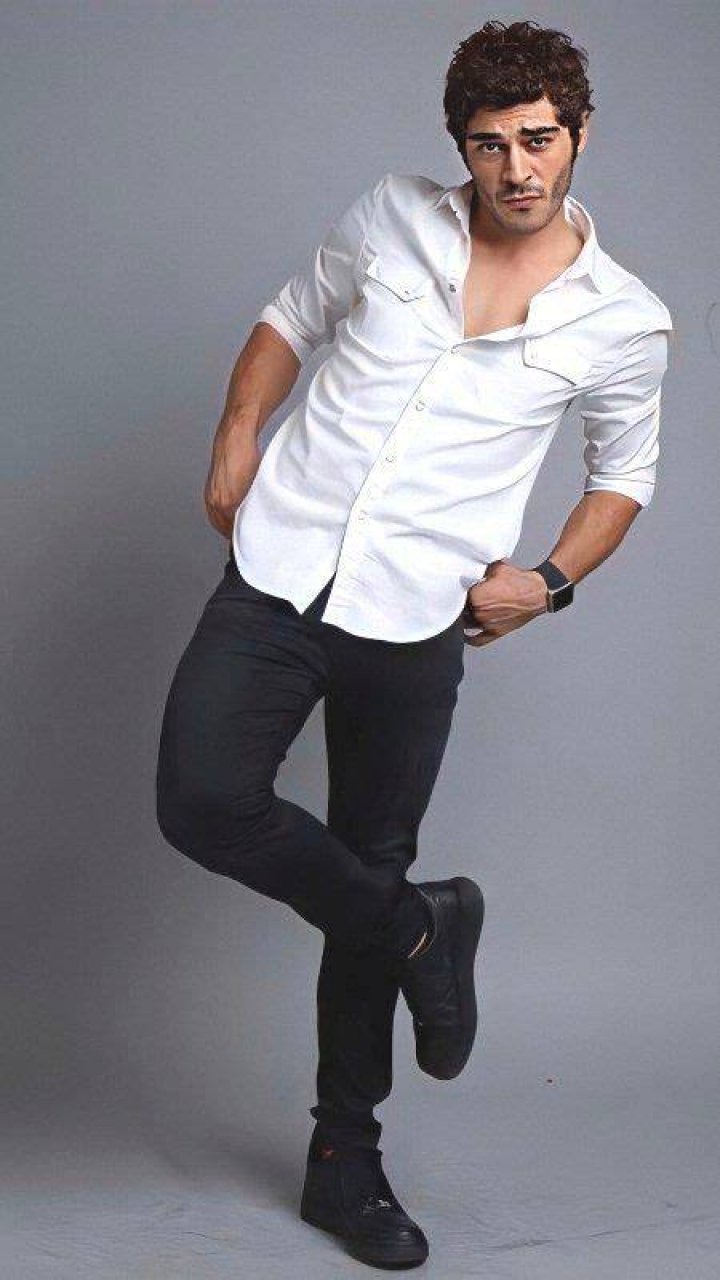 Burak DenizWiki, Biography, Height, Age, Affairs, Family, Girlfriends