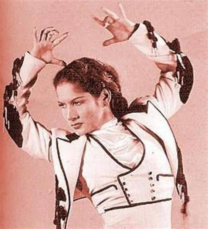 Carmen Amaya, the first woman to wear trousers in flamenco (a scandal