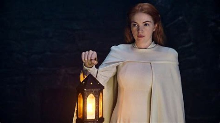 Ceara Coveney, Actor, Swindon