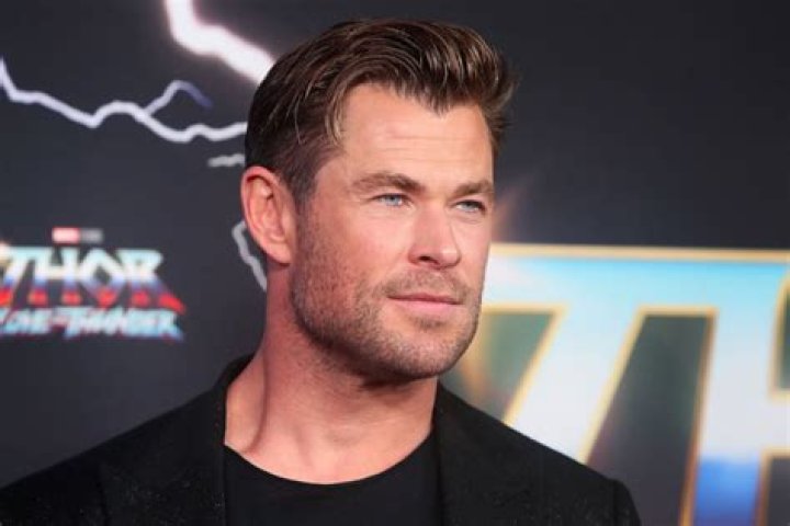 Chris Hemsworth's wife Elsa Pataky's plastic surgery rumors!