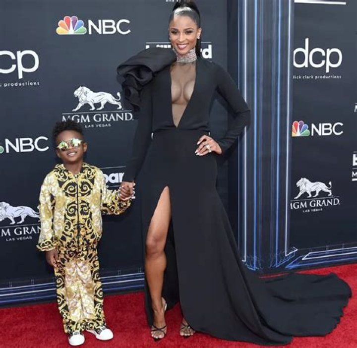 Ciara Height, Age, Bio, Weight, Body Measurements, Net Worth