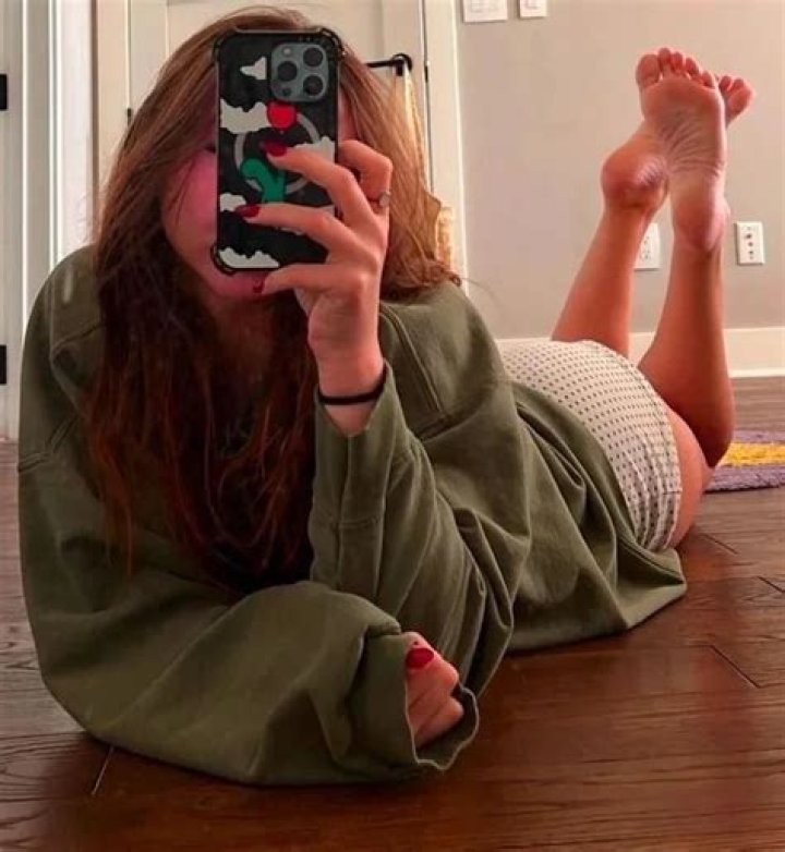 crazyjamjam or just jaime feet again r/TikTokFeet