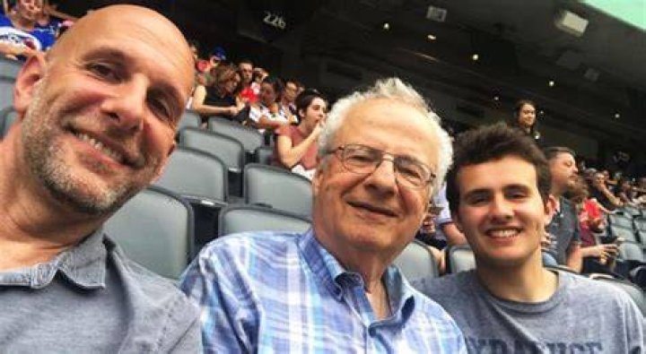 Dan Shulman Remembering my dad, Arnie, and his tapemeasure home run