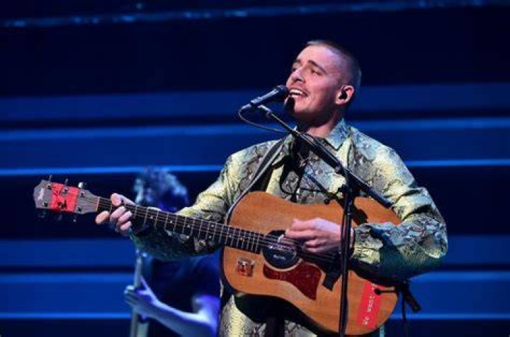 Dermot Kennedy hasn't come to terms with 'surreal' rise to fame Metro