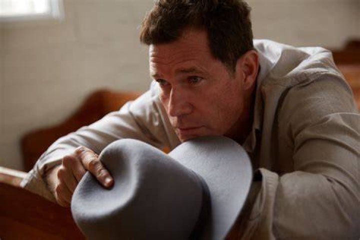 Dylan Walsh Photos Tv Series Posters and Cast