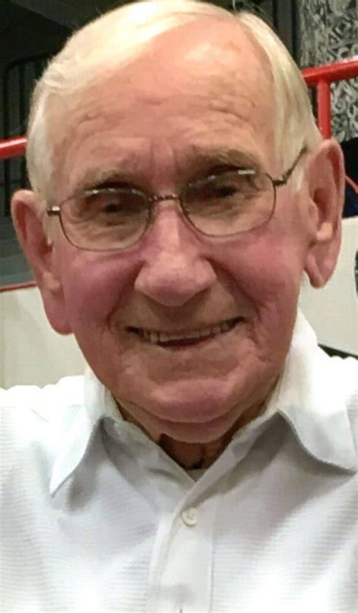 Earl Middleton Obituary Belleville, IL