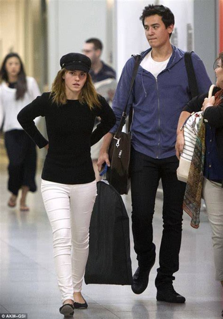 Emma Watson Age, Boyfriend, Family, Movies, Biography & More