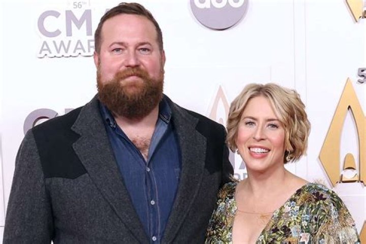 Erin Napier, Ben Napier's 'Home Town' of Laurel HGTV fans