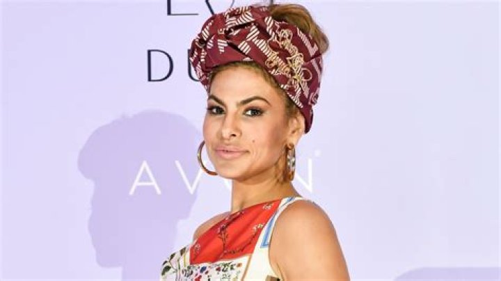 Eva Mendes Claps Back At Hater Saying She&rsquo;s &lsquo;Getting Old&rsquo; And It&rsquo;s The
