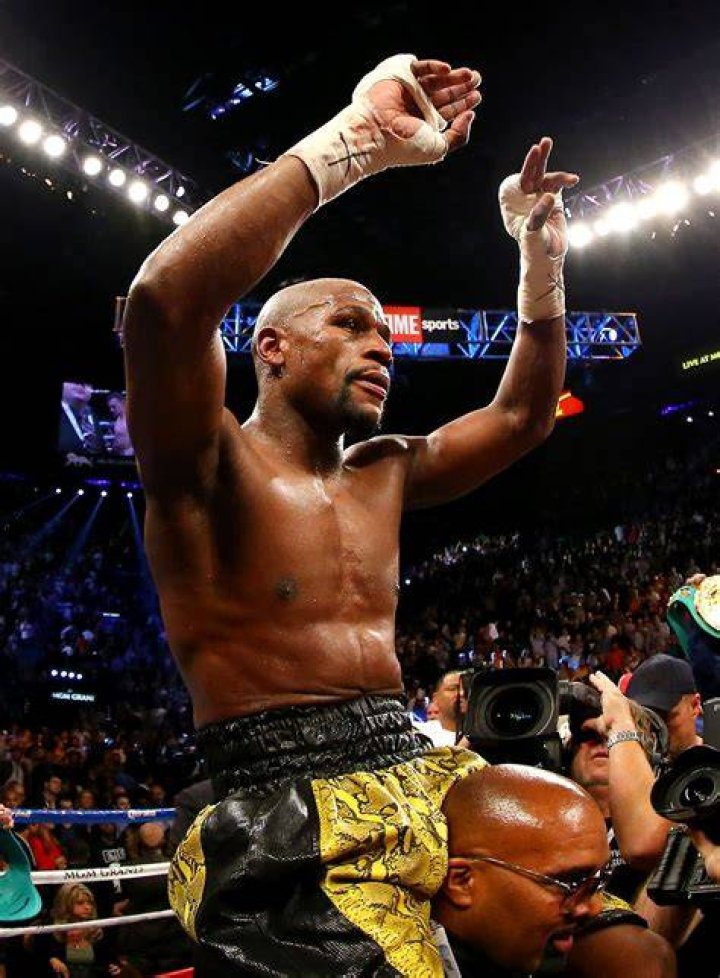 Floyd Mayweather Jr Remembering aweinspiring Pretty Boy from 25 y...