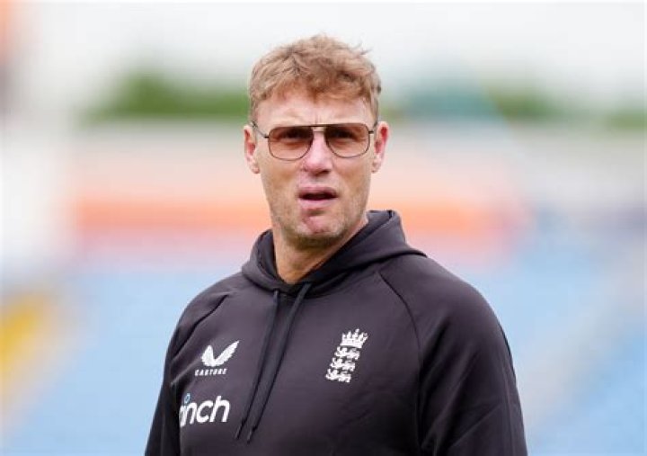 Freddie Flintoff's family beg him to take career break following car