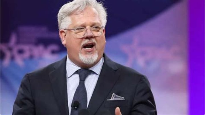 Glenn Beck Bio, Age, Net Worth, Married, Nationality, Facts