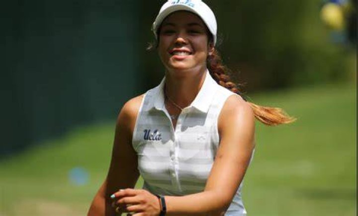 Hottest Female Golfers 18 Beautiful Women Country Club For Men