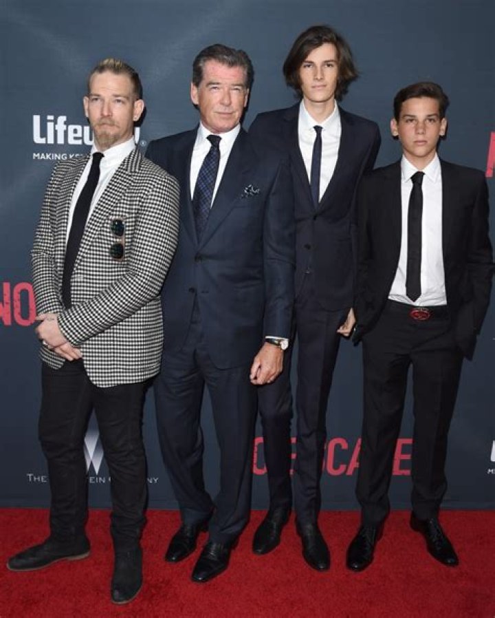 How Many Kids Does Pierce Brosnan Have? POPSUGAR Celebrity Photo 10