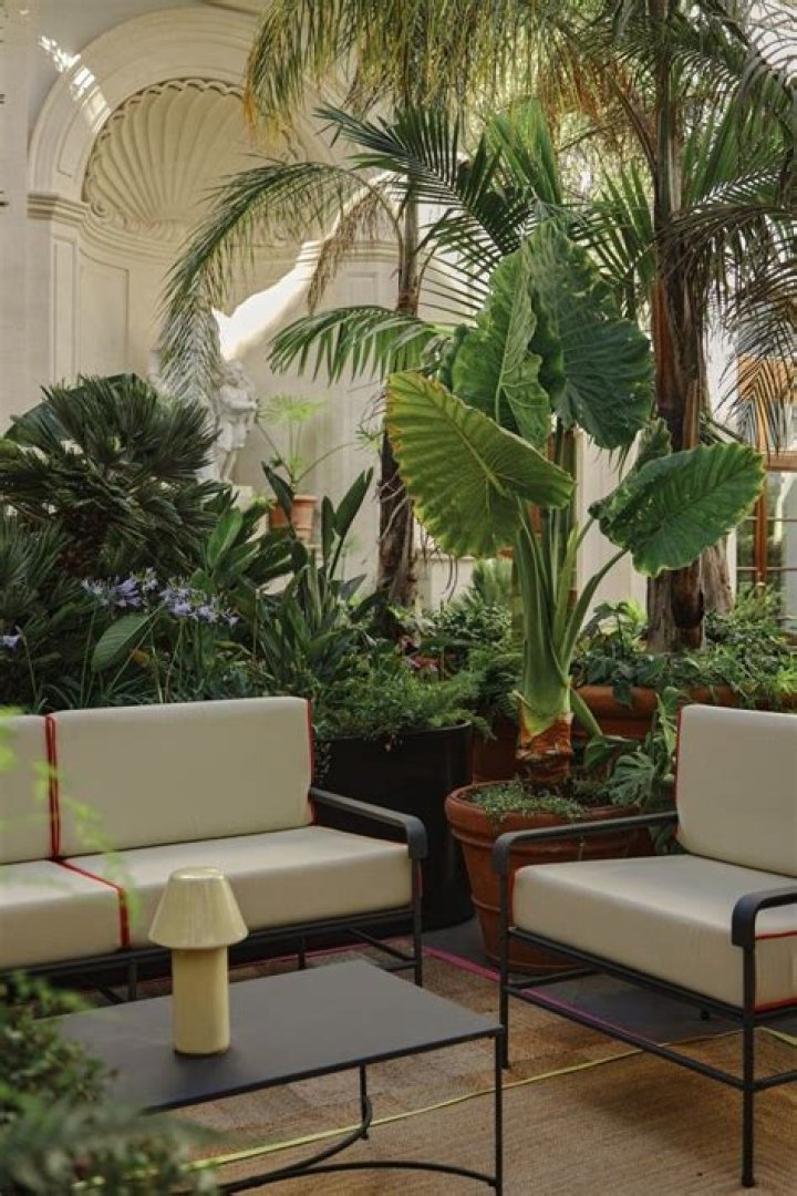 Inside Luca Guadagnino&rsquo;s Home Jardins, D&eacute;couvrir le monde, Images