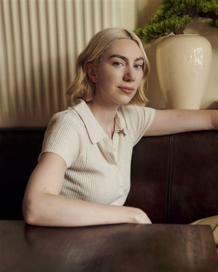 Interviewing Madeline Wise &lsquo;Crashing,&rsquo; Trumpisms and a Troupe of One&rsquo;s