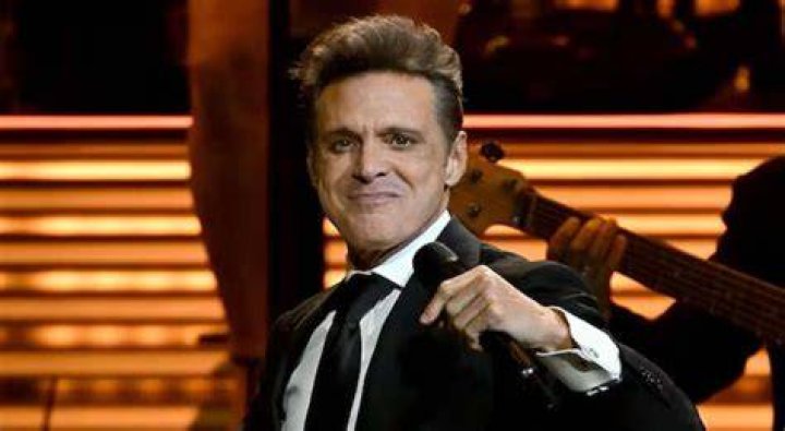 ¿Cómo está realmente Luis Miguel? Cómo pocas veces su hermano lo revela