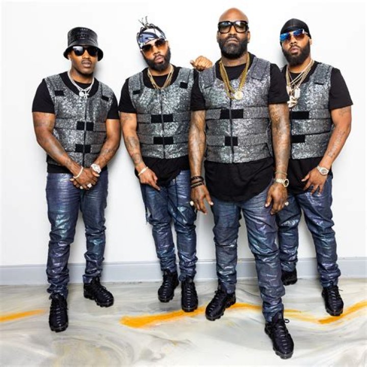 Jagged Edge 'Lipstick' (Feat. Rick Ross) HipHopNMore