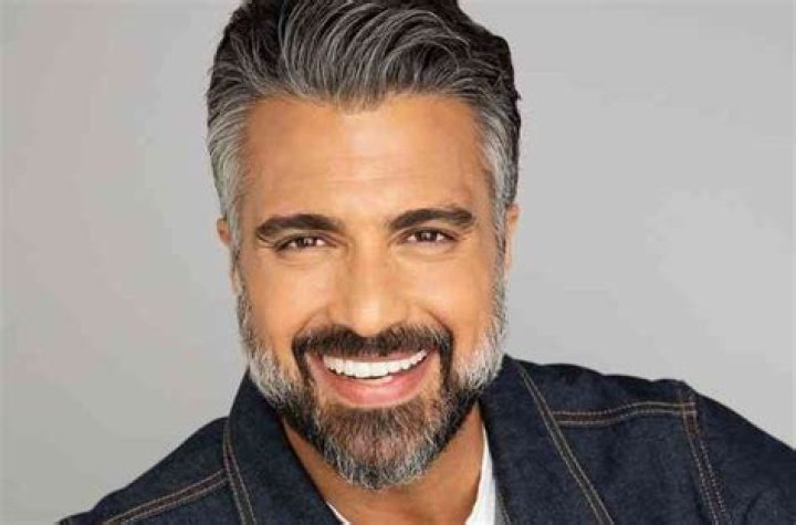 Jaime Camil Net Worth, Age, Height, Wife, Family, Wiki 2023