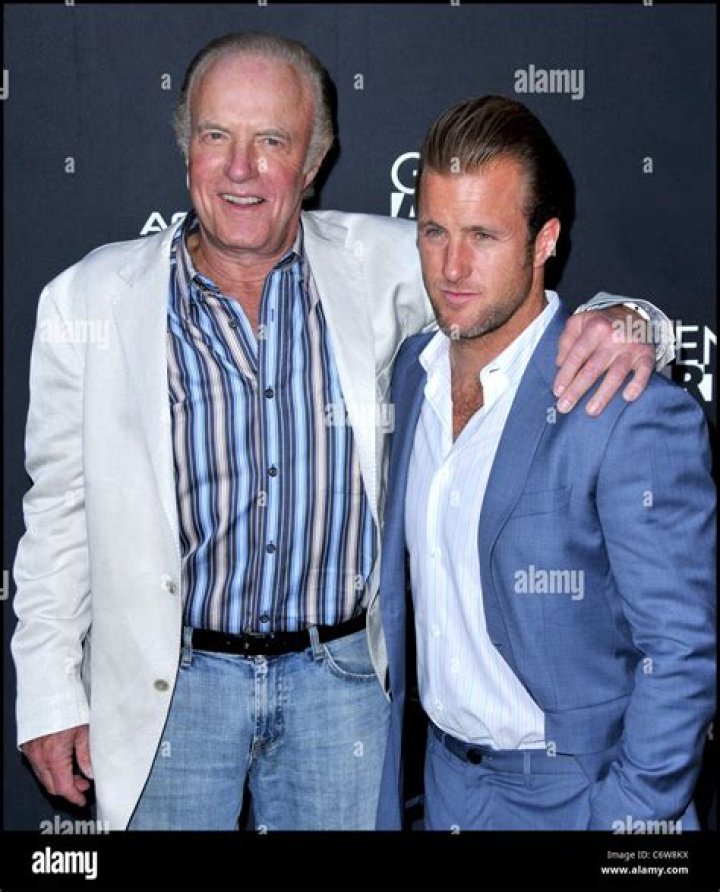 James Caan et son fils Scott Caan &agrave; la premi&egrave;re du documentaire His Way