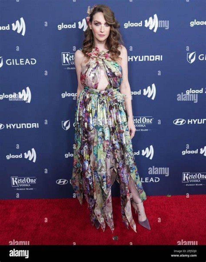 Jamie Clayton &ldquo;Late Night&rdquo; Premiere in LA &bull; CelebMafia