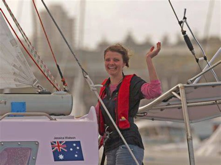 Jessica Watson congratulates Keep Australia Beautiful