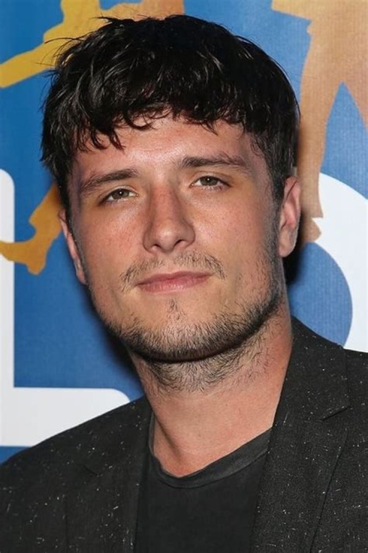 Josh Hutcherson Height How Tall is The American Actor and Producer? in