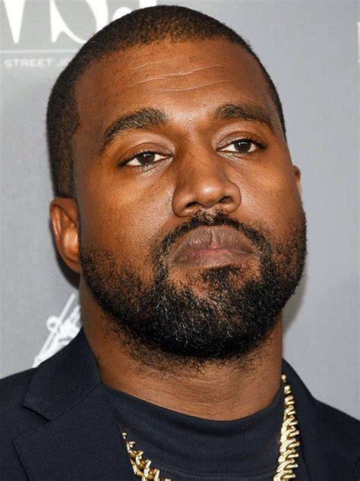 Kanye West, 'wife' Bianca Censori pack on PDA at Santa Monica lunch date