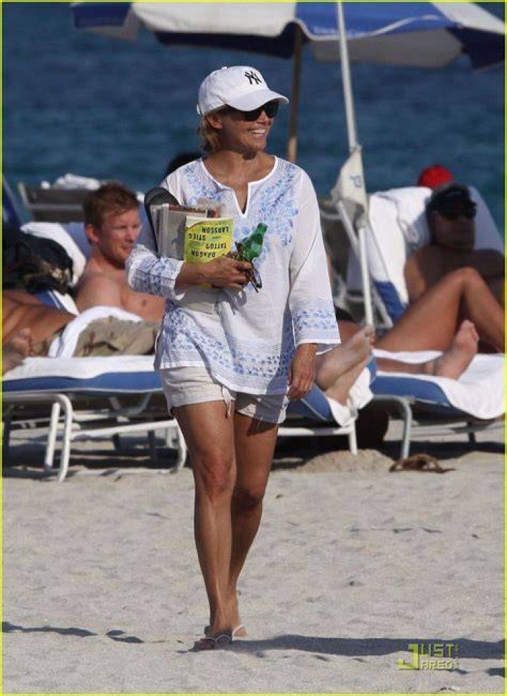 Katie Couric Miami Beach with Brooks Perlin! Photo 2515730 Bikini