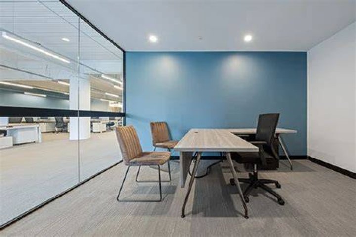 Kenni Krost Business Furniture