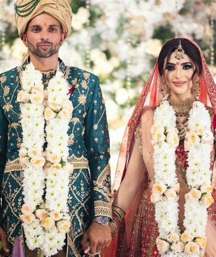 Keshav Maharaj wife Lerisha Munsamy Age, Parents, Kids, Love story