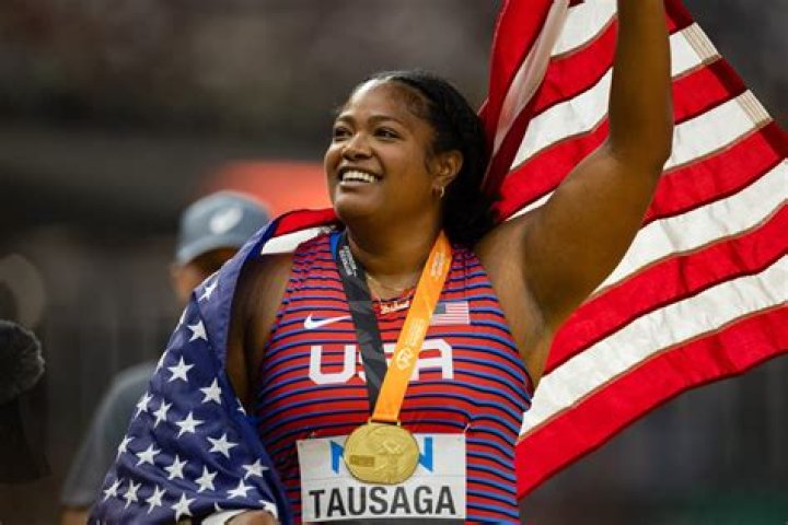 Laulauga TausagaCollins wins US&rsquo; first women&rsquo;s discus world
