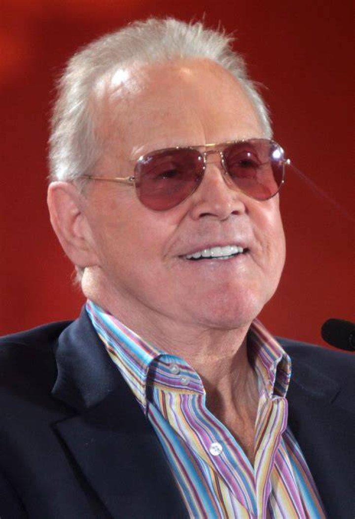 Lee Majors' Younger Wife Faith Shared Beautiful Photo of Herself in