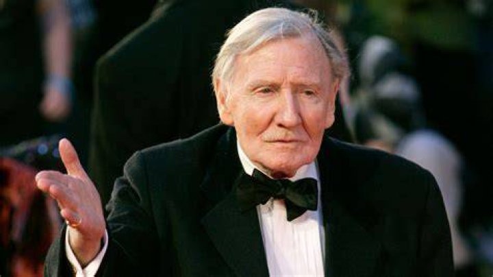 leslie philips