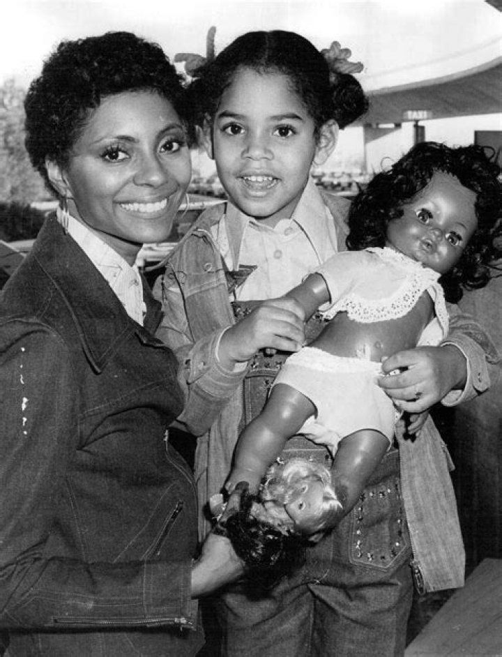Leslie Uggams Daughter is Danielle Chambers