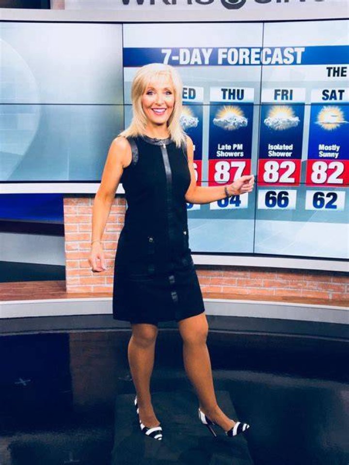 Liz Bonis Local 12 Cincinnati hot_reporters