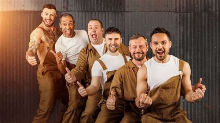 &lsquo;Real Full Monty&rsquo; Viewers Left Giggling Over Dominic Littlewood's &lsquo;100